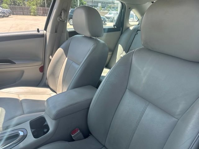 Used 2016 Chevrolet Impala LTZ FWD image 10