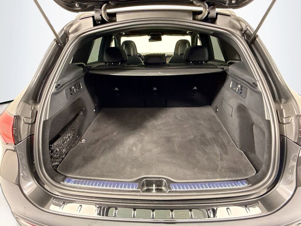 Certified 2025 Mercedes-Benz GLC 300 image 29