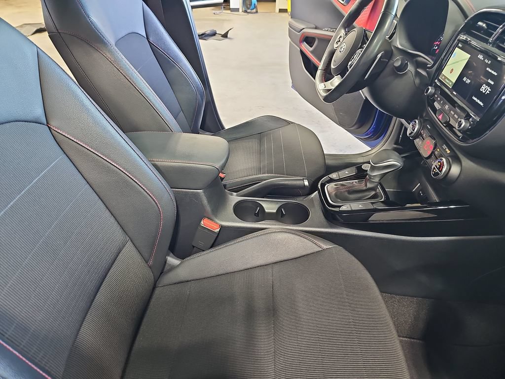Used 2020 Kia Soul GT-Line Turbo FWD image 10