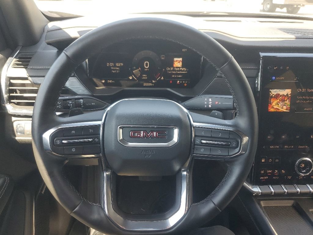 Used 2025 GMC Acadia Elevation FWD image 24