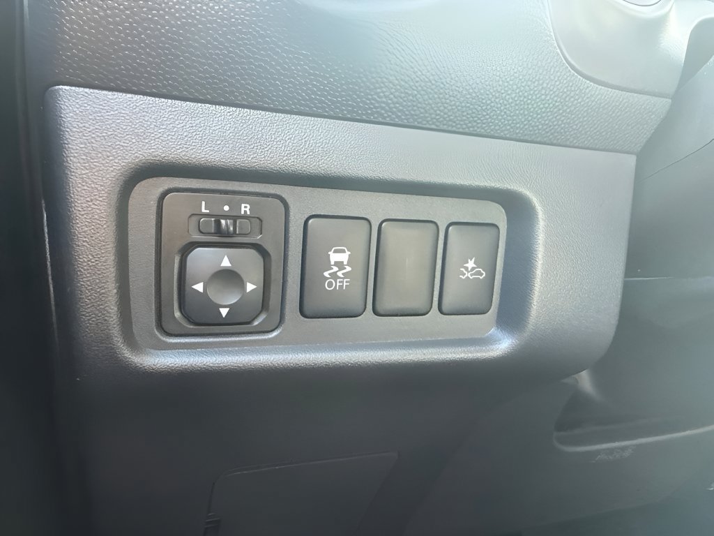 Used 2024 Mitsubishi Mirage ES FWD image 19