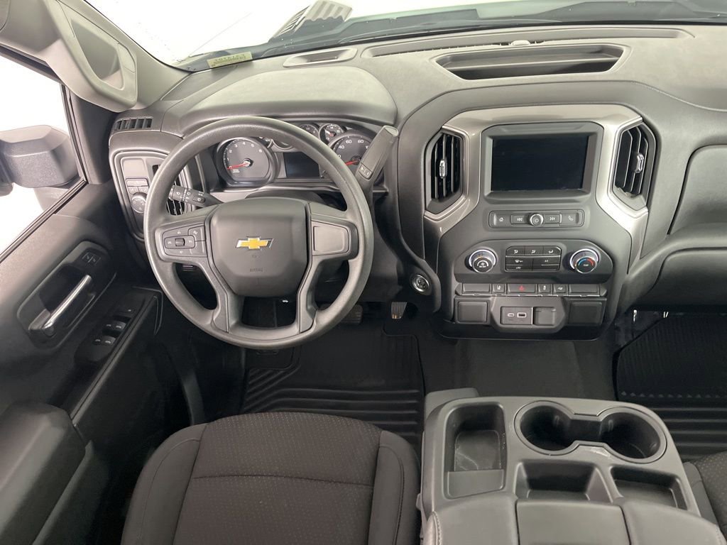 Certified 2024 Chevrolet Silverado 2500 W/T image 3