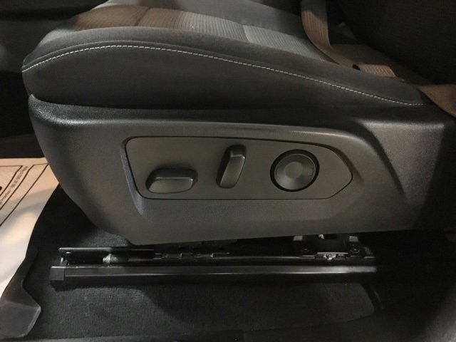 Used 2023 GMC Canyon Elevation w/ Convenience Package image 32