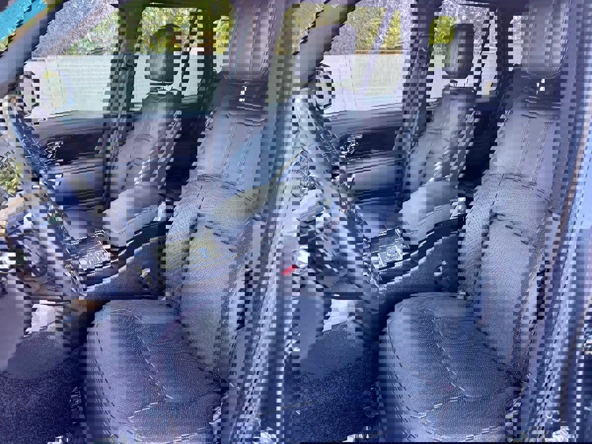 Used 2019 Land Rover Range Rover Supercharged AWD/4WD image 14