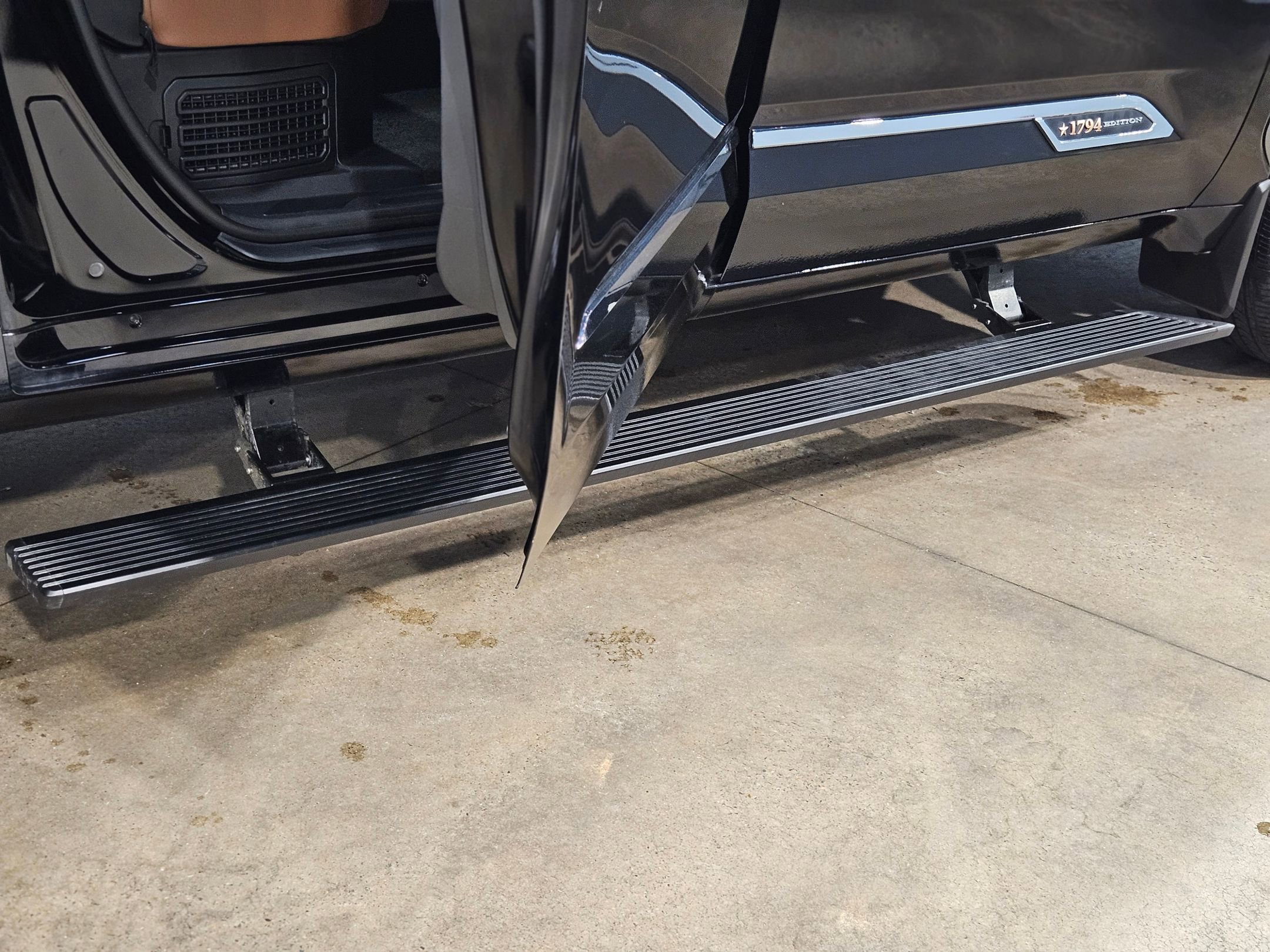 Used 2025 Toyota Tundra 1794 Edition image 39