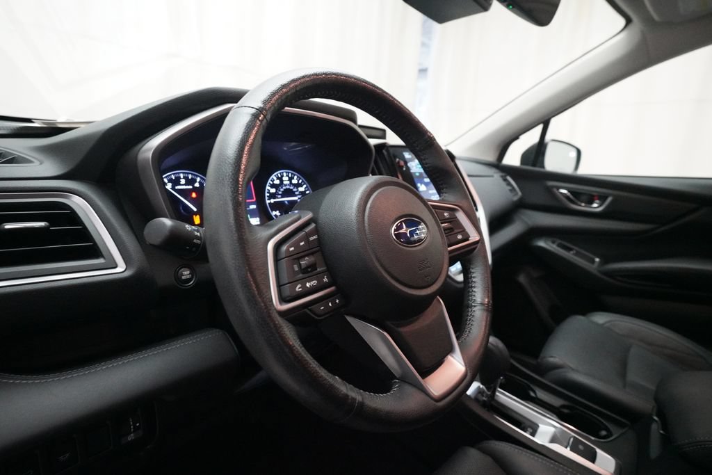 Used 2023 Subaru Ascent Limited AWD/4WD image 8