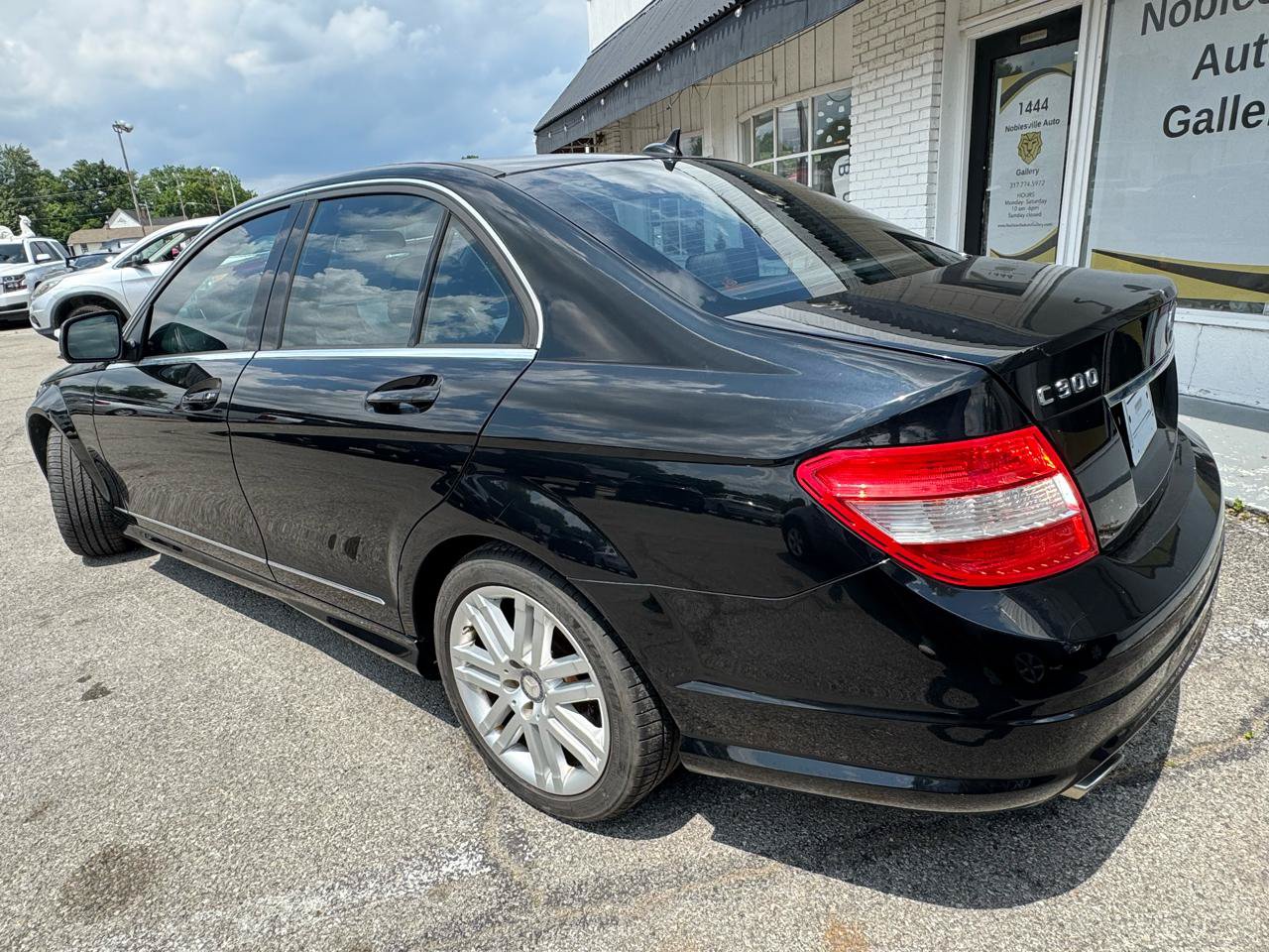 Used 2008 Mercedes-Benz C 300 4MATIC Sedan w/ Multimedia Pkg image 5