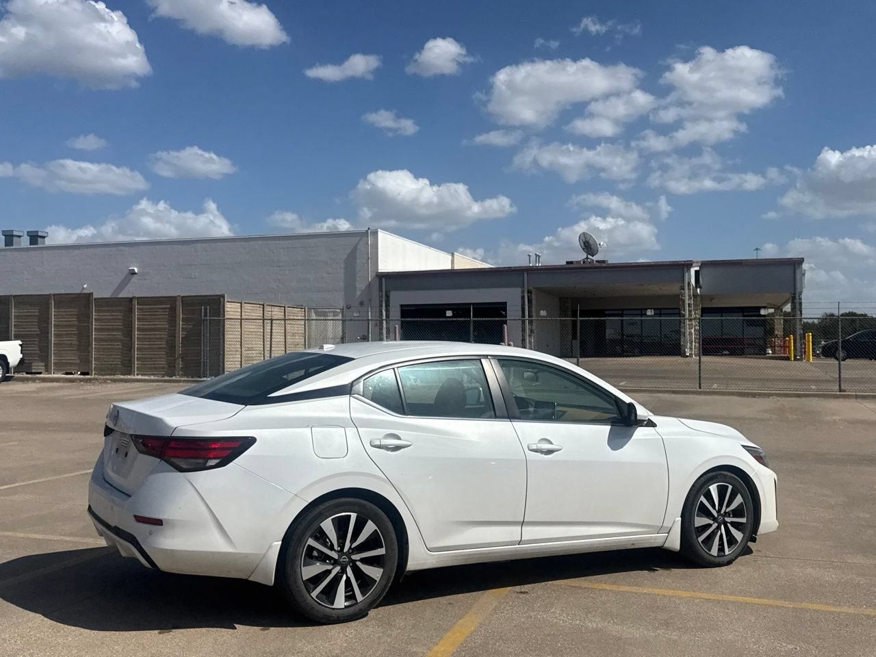 Certified 2025 Nissan Sentra SV w/ SV Premium Package FWD image 25
