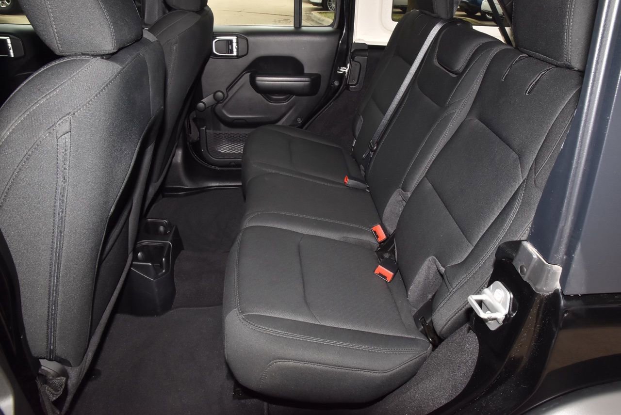 Used 2021 Jeep Wrangler Unlimited Sport AWD/4WD image 14