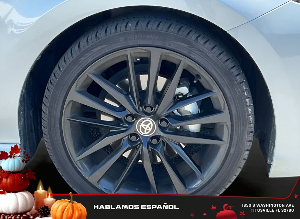 Used 2021 Toyota Camry XSE image 17