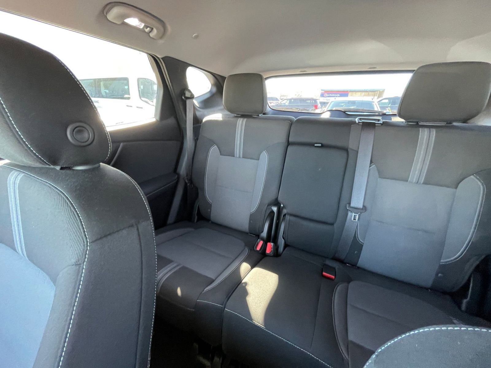 Used 2025 Chevrolet Blazer LT image 41