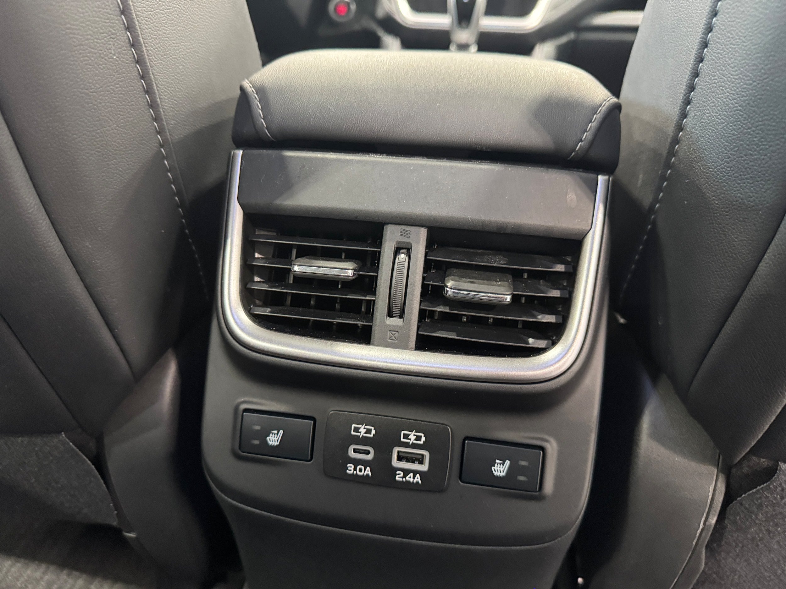 Used 2024 Subaru Legacy Limited AWD/4WD image 13
