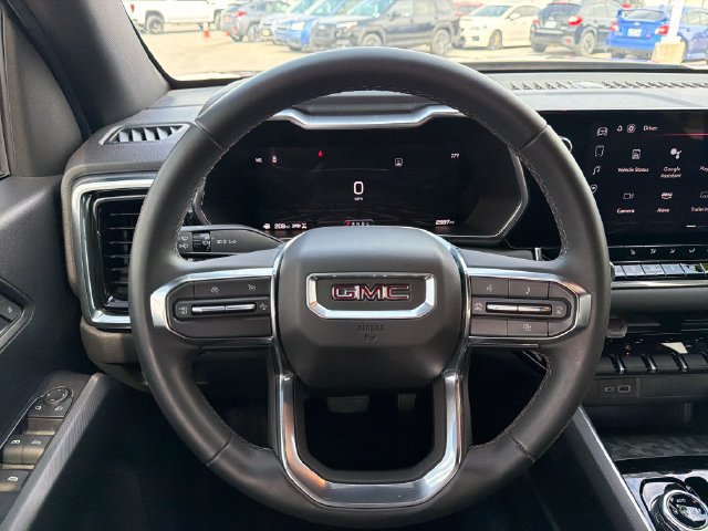 Used 2025 GMC Canyon Elevation w/ Convenience Package AWD/4WD image 10