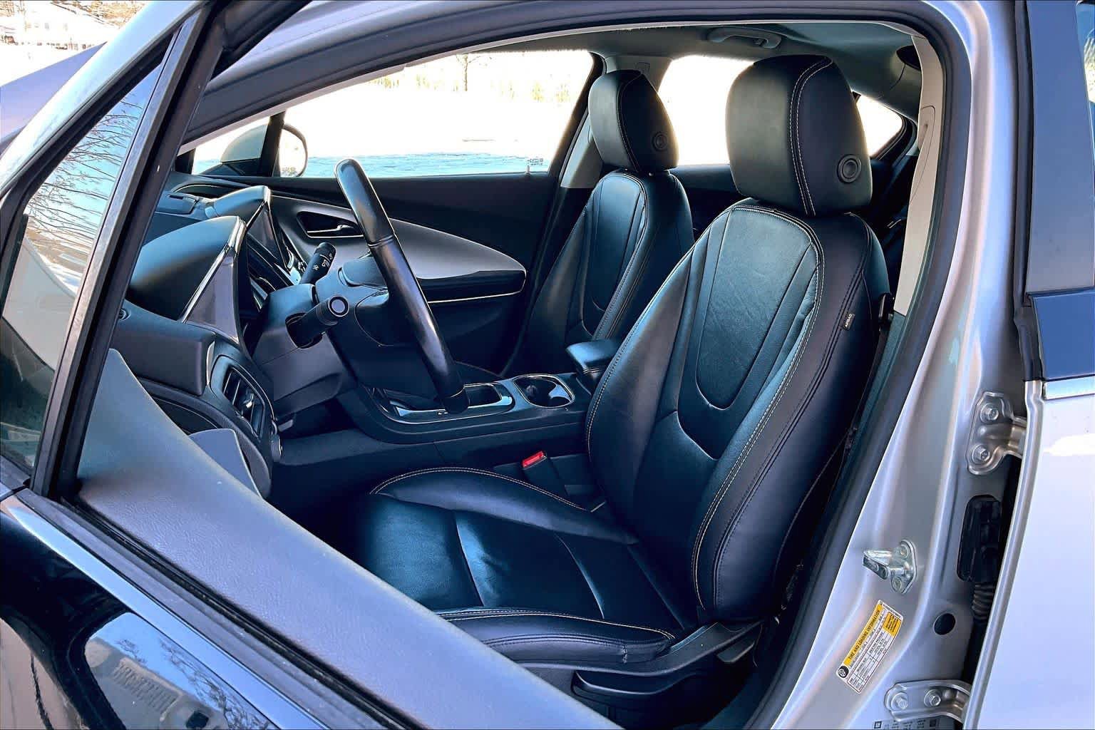 Used 2015 Chevrolet Volt Premium w/ Premium Trim Package image 9