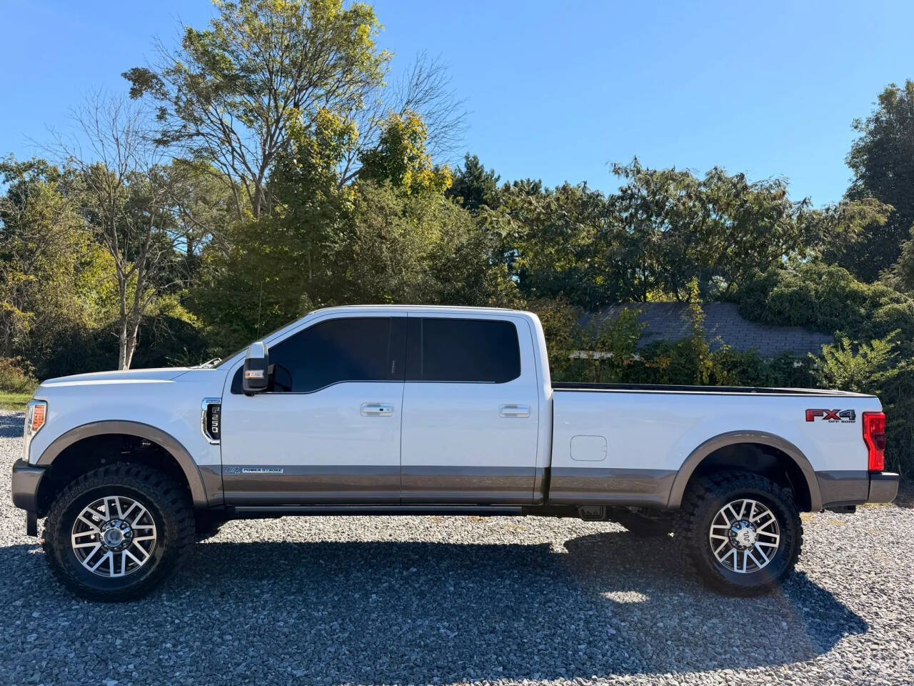 Used 2019 Ford F250 King Ranch w/ King Ranch Ultimate Package AWD/4WD image 4