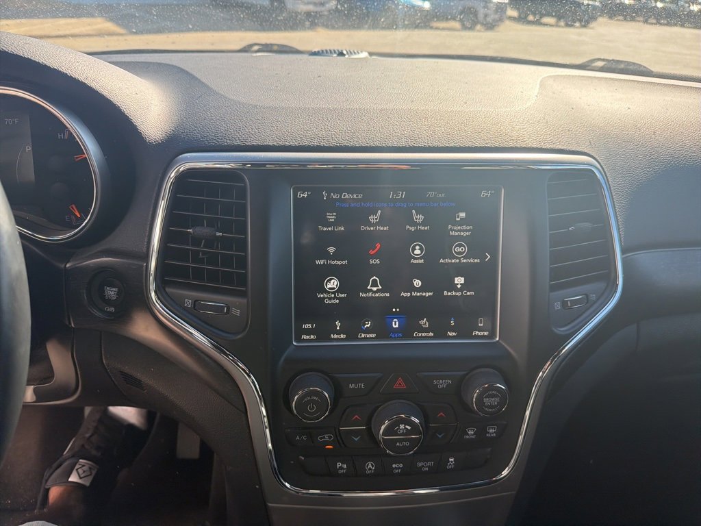 Used 2018 Jeep Grand Cherokee Laredo image 11