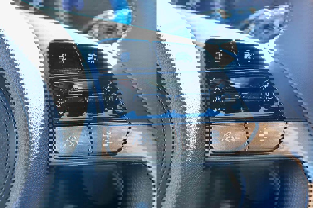 New 2026 Hyundai Elantra SEL Sport Premium image 18