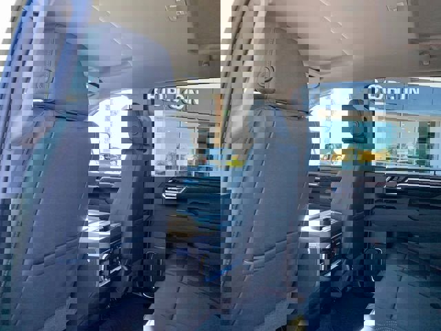 New 2026 GMC Sierra 2500 SLT w/ SLT Premium Package image 12