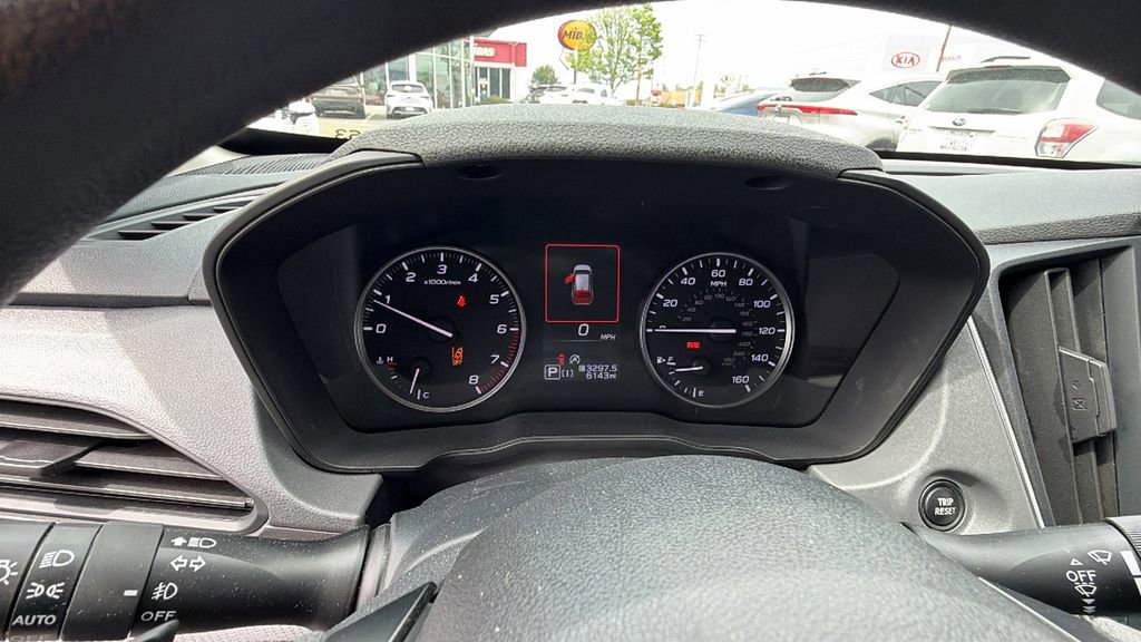 Used 2025 Subaru Crosstrek 2.0i Premium image 29