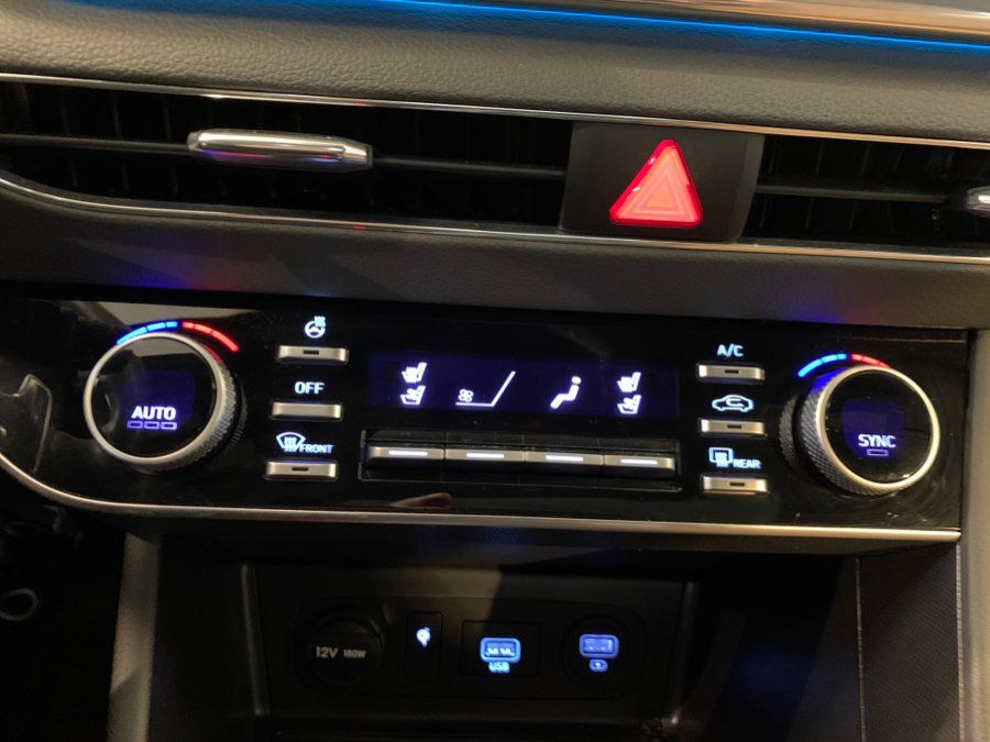 Used 2023 Hyundai Sonata Limited FWD image 40