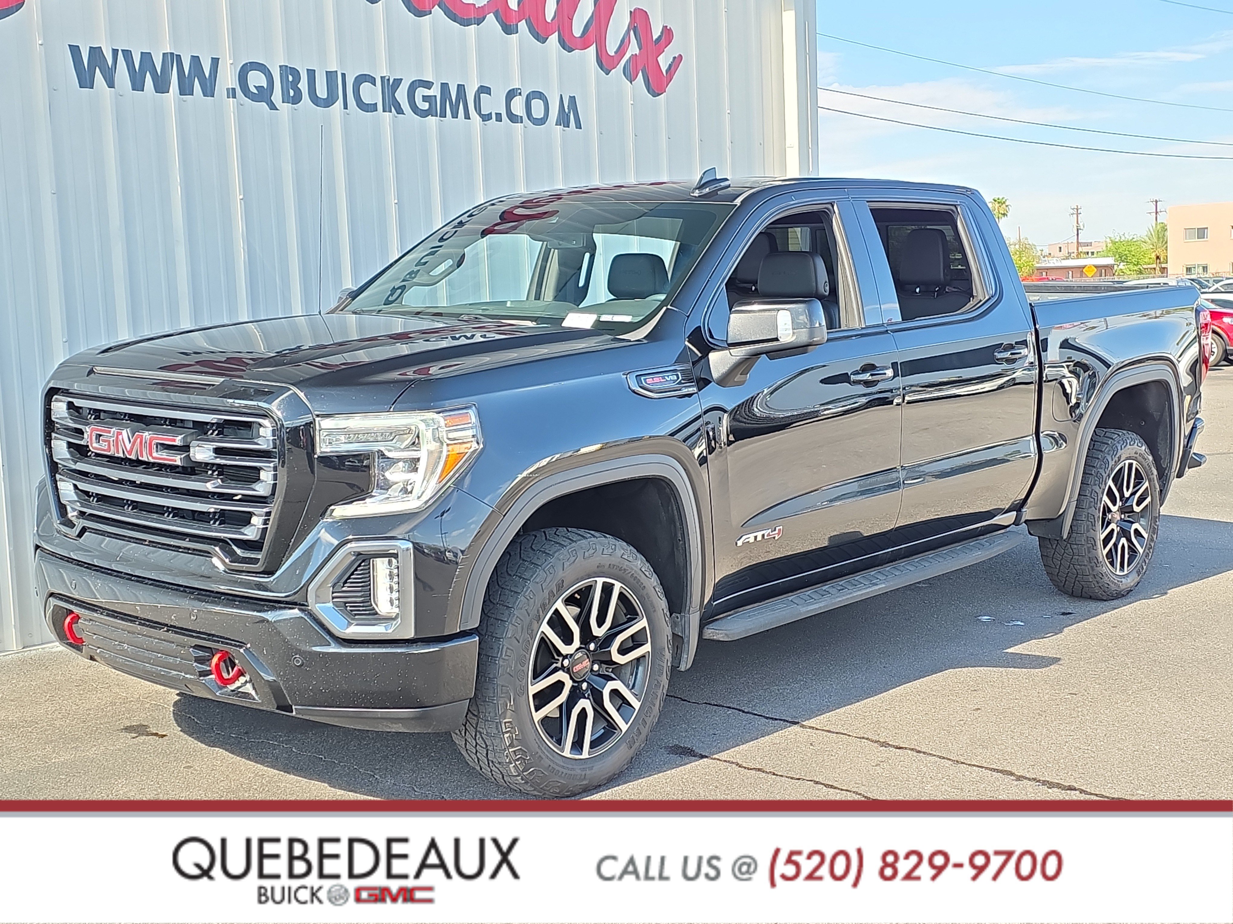 Used 2022 GMC Sierra 1500 AT4 w/ AT4 Premium Package AWD/4WD image 3