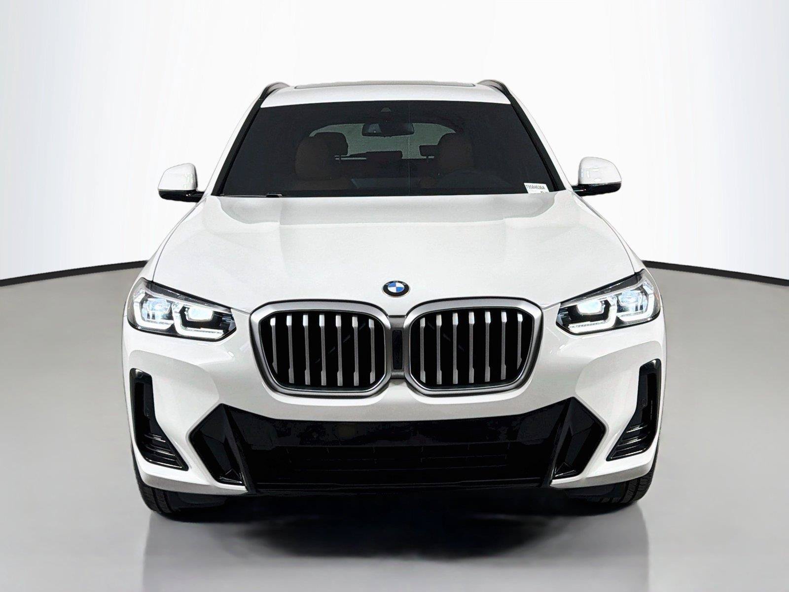 Used 2022 BMW X3 xDrive30i w/ M Sport Package 2 AWD/4WD image 2