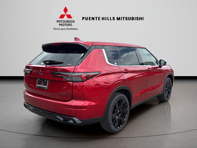 New 2026 Mitsubishi Outlander LE AWD/4WD image 5
