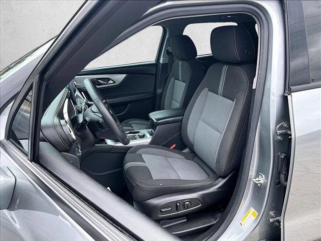 Used 2023 Chevrolet Blazer LT FWD image 26