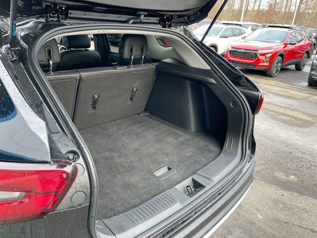 Certified 2025 Chevrolet Trax LT w/ LT Convenience Package image 23