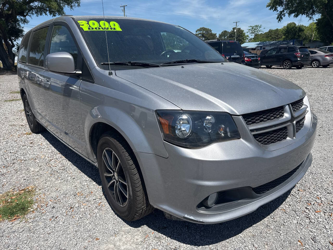 Used 2018 Dodge Grand Caravan GT FWD image 1