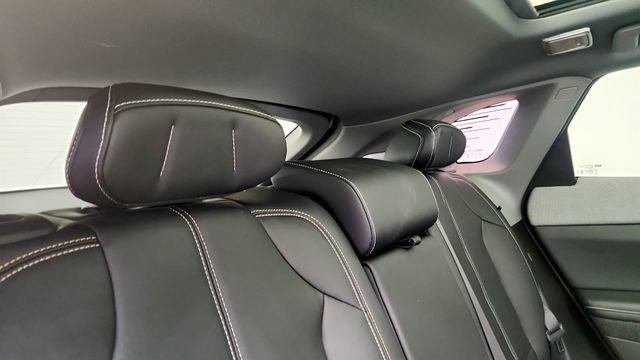 Used 2025 Cadillac Optiq Sport 1 AWD/4WD image 39