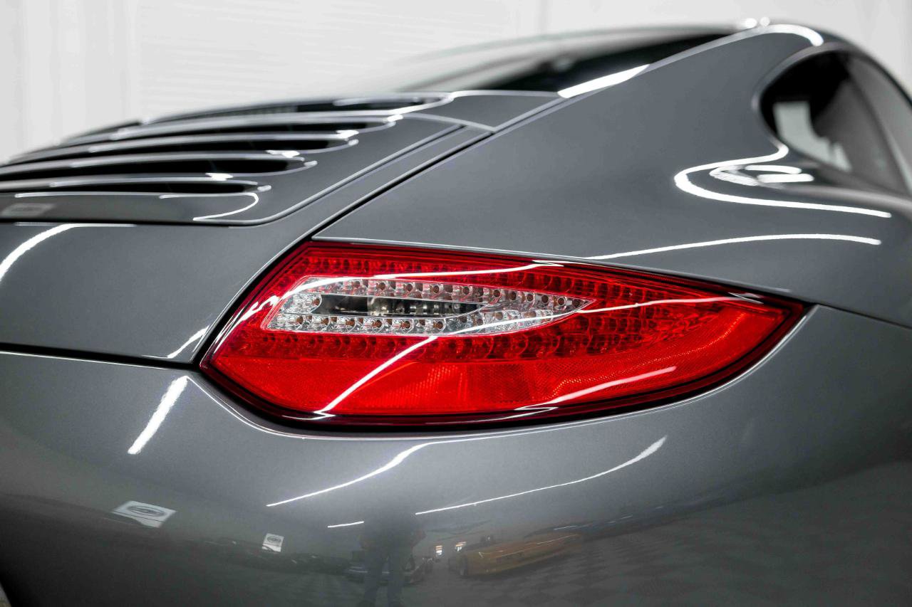 Used 2011 Porsche 911 GT3 RS image 24