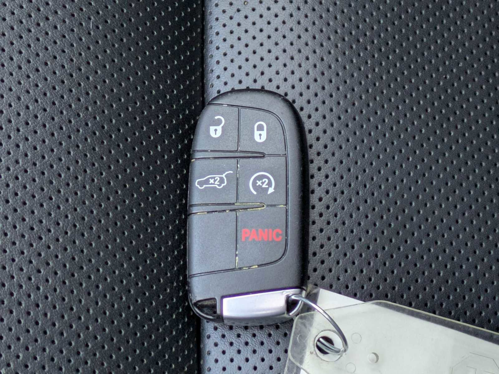 Used 2018 Dodge Durango Citadel w/ Premium Entertainment Group image 34