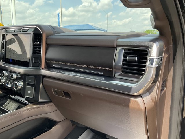 Used 2024 Ford F250 King Ranch w/ Chrome Package image 25