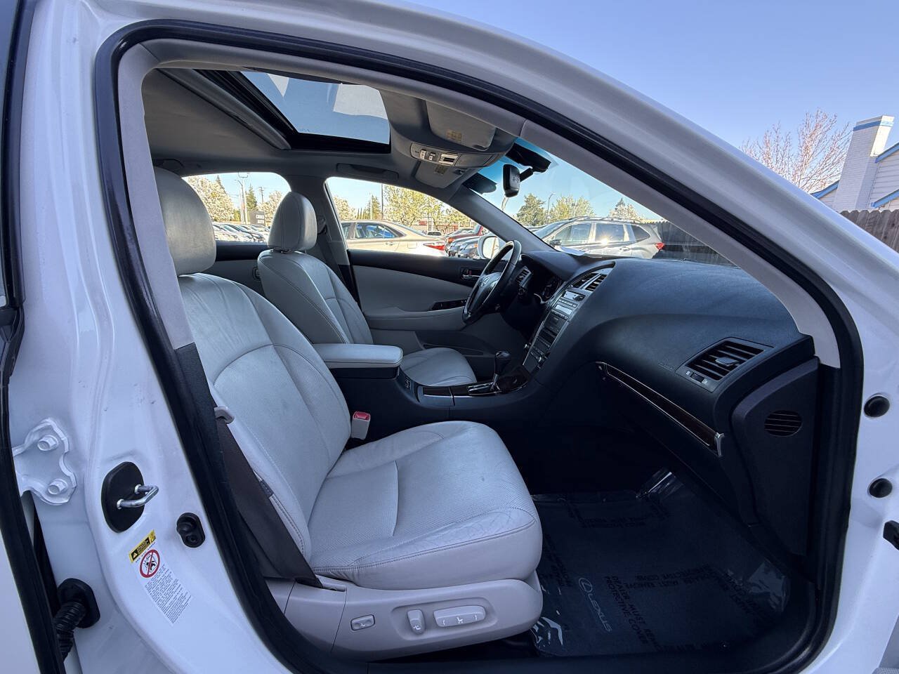 Used 2012 Lexus ES 350 FWD image 16
