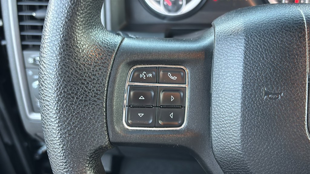 Used 2014 RAM 1500 Express RWD image 15