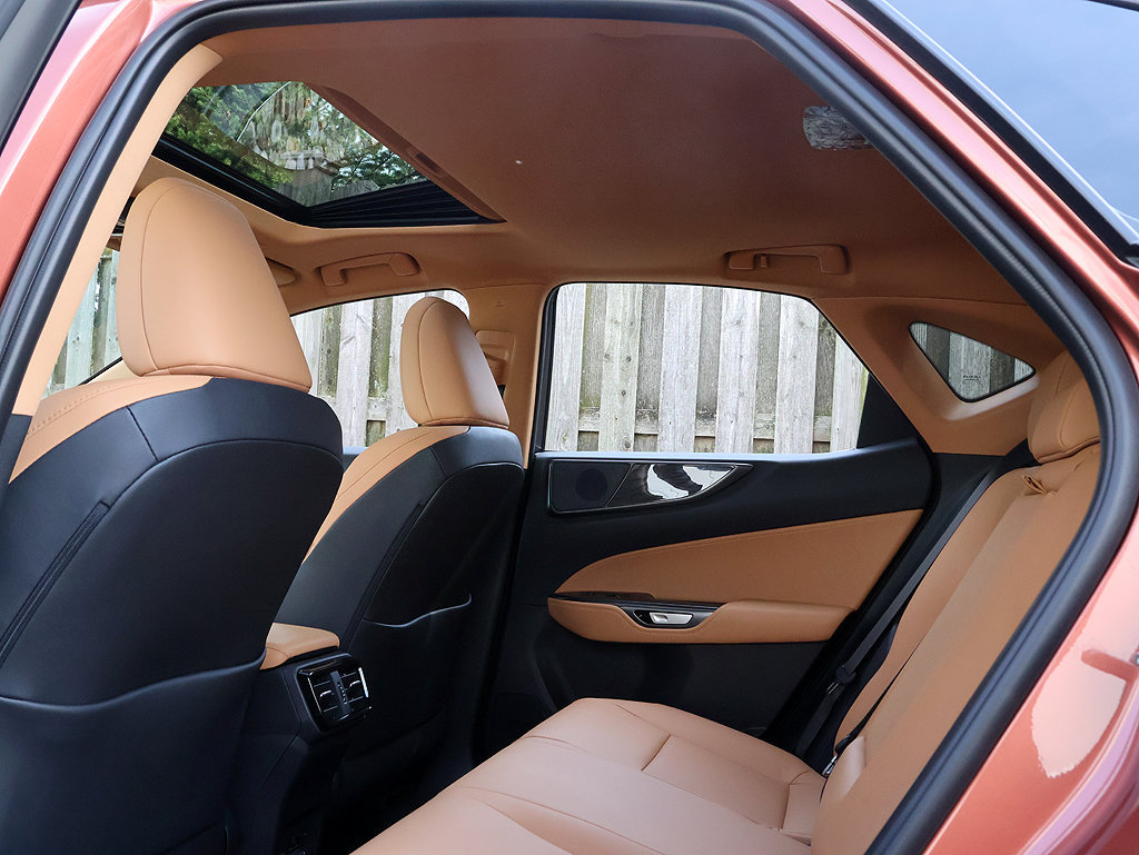 New 2026 Lexus NX 350 AWD w/ Accessory Package (2T) image 14
