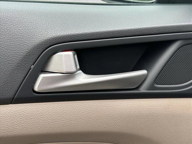 Used 2020 Hyundai Tucson SEL image 17