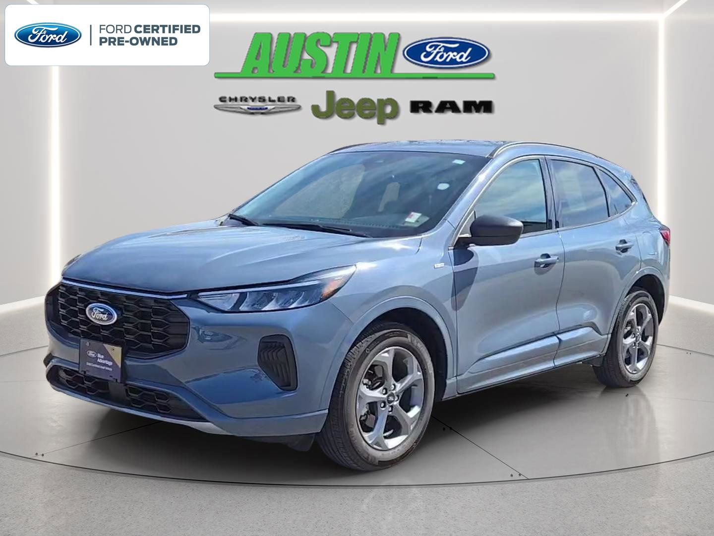 Certified 2023 Ford Escape ST-Line w/ Tech Pack #1 AWD/4WD image 1