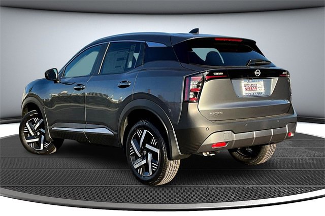 New 2026 Nissan Kicks SV image 3