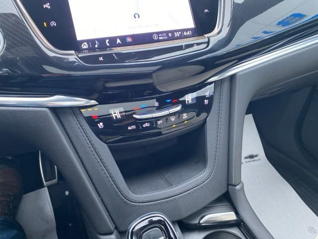 Used 2023 Cadillac XT6 Sport w/ LPO, ONYX Package AWD/4WD image 15