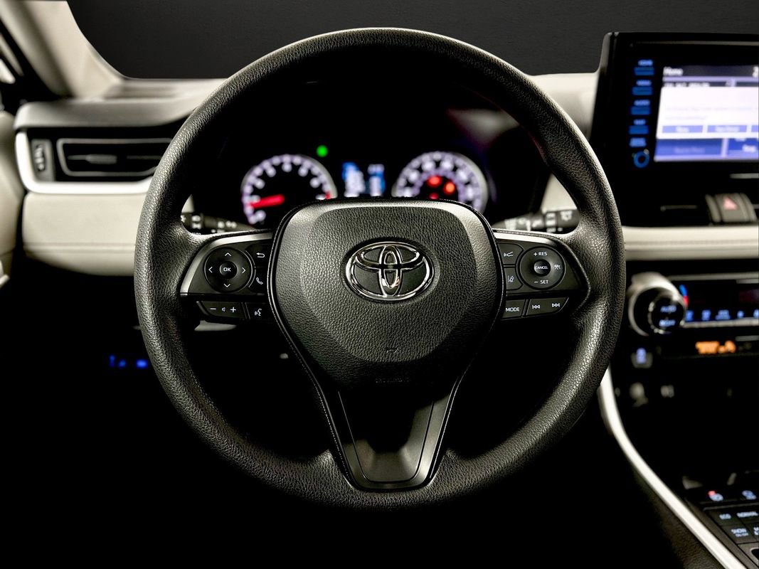 Used 2019 Toyota RAV4 XLE w/ All Weather Liner Package AWD/4WD image 34