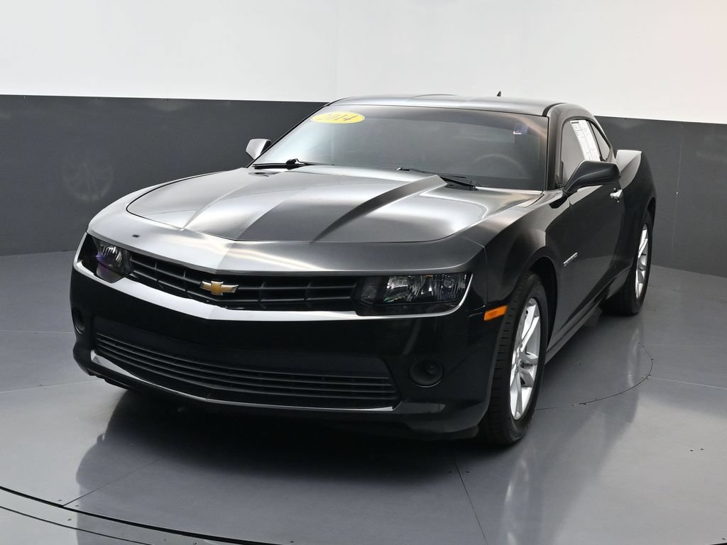 Used 2014 Chevrolet Camaro LS RWD image 10