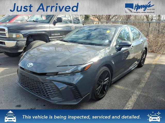 Used 2025 Toyota Camry SE