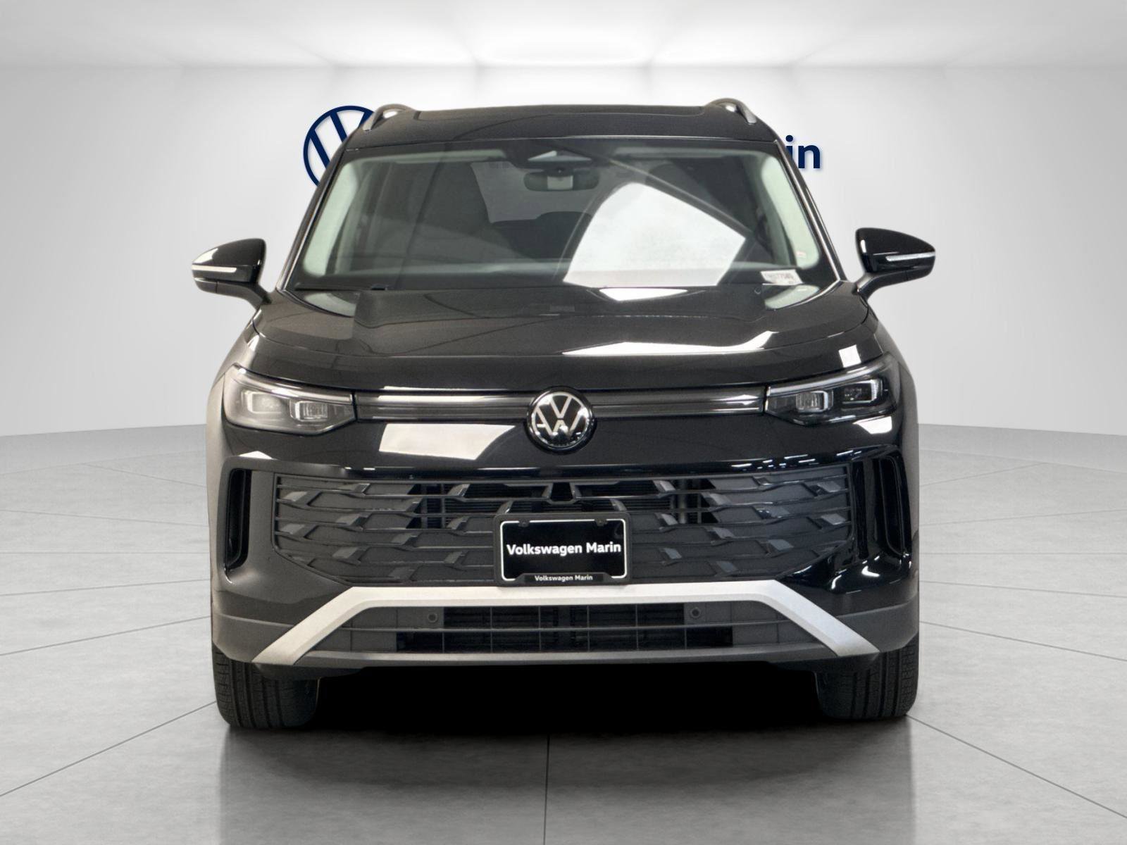 New 2026 Volkswagen Tiguan SE image 8