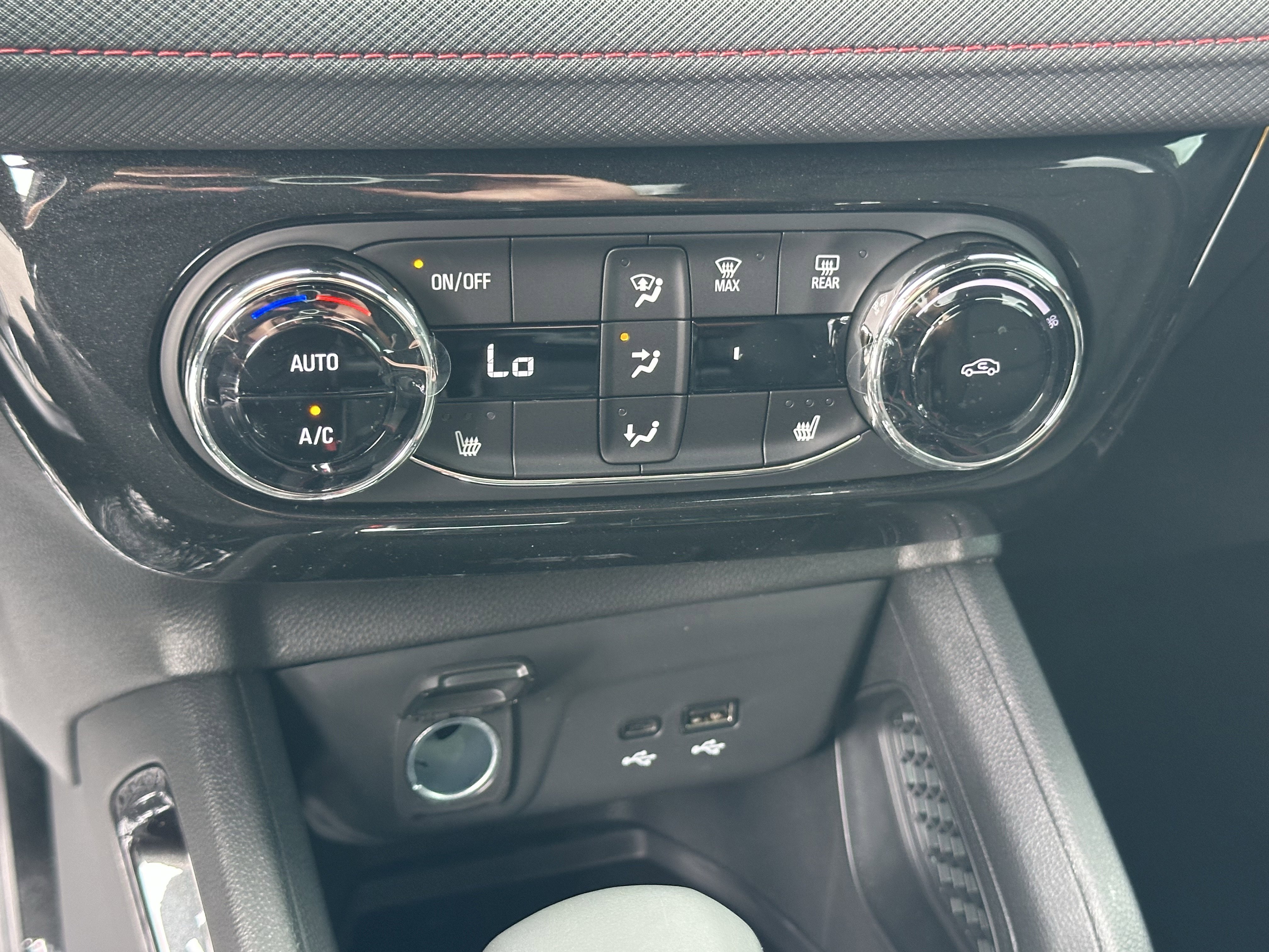 New 2026 Chevrolet TrailBlazer RS w/ Convenience Package FWD image 25