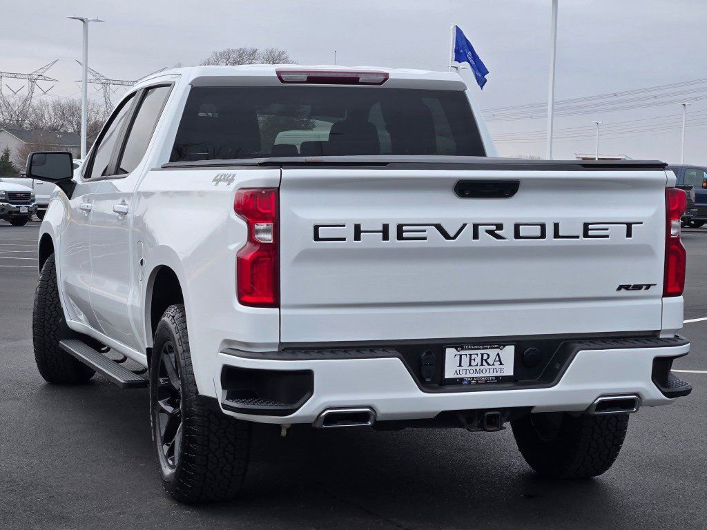 Used 2023 Chevrolet Silverado 1500 RST AWD/4WD image 18