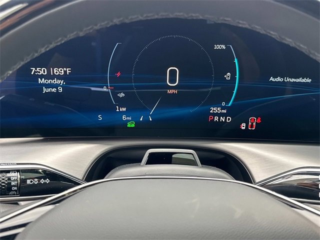 New 2026 Cadillac Vistiq Luxury w/ LPO, Floor Liner Package image 30