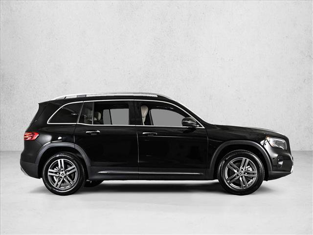 Certified 2026 Mercedes-Benz GLB 250 4MATIC image 4