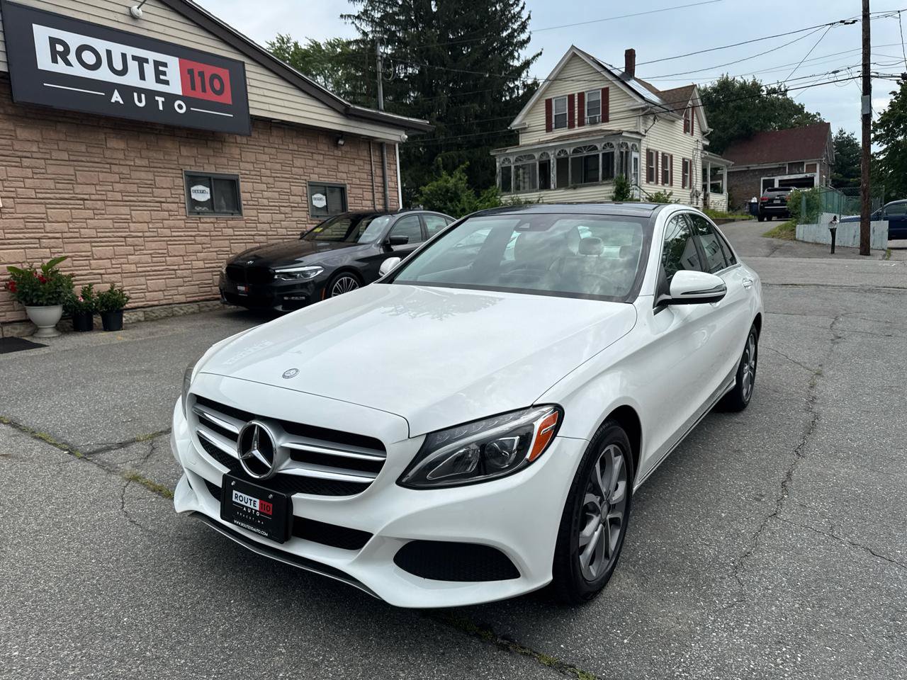Used 2016 Mercedes-Benz C 300 4MATIC Sedan image 2